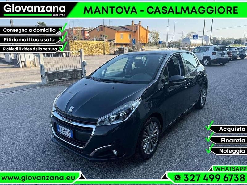 Usata Peugeot 208 Active 82 CV (60 kW) 2017 Blu pastello Utilitaria