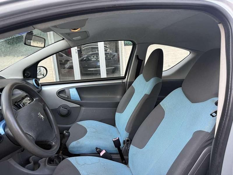 Usata Peugeot 107 68 CV (50 kW) 2008 Utilitaria
