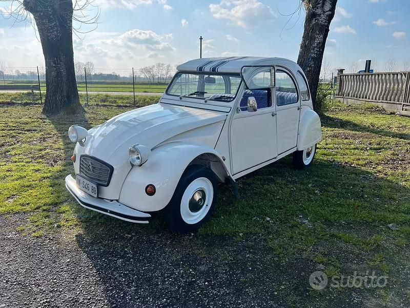 Usata Citroën 2CV 28 CV (20 kW) 1982 Berlina