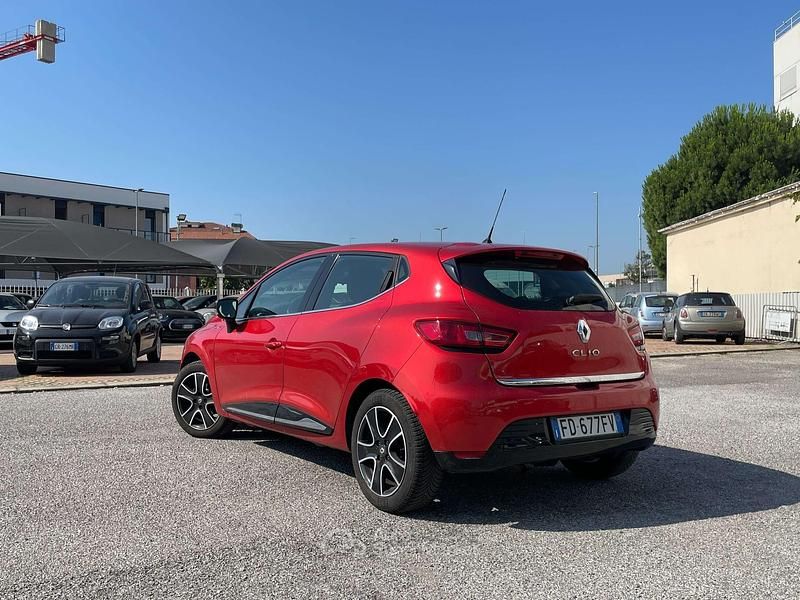 Usata Renault Clio IV 73 CV (53 kW) 2016 Rosso Berlina