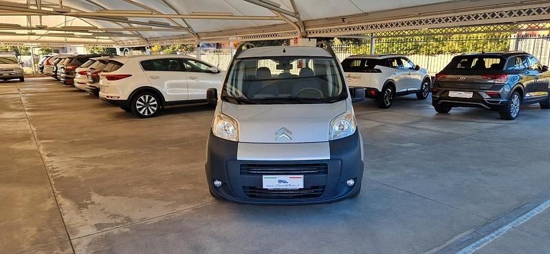 Usata Citroën Nemo SELECTION 75 CV (55 kW) 2013 Argento Monovolume