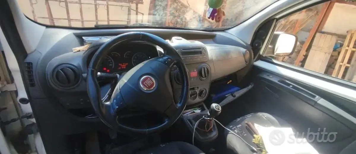 Usata Fiat Qubo Trekking 77 CV (56 kW) 2013 Bianco Monovolume