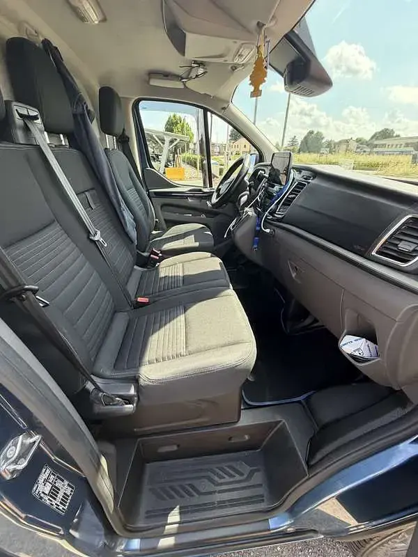 Usata Ford Transit Custom Limited 131 CV (96 kW) 2020