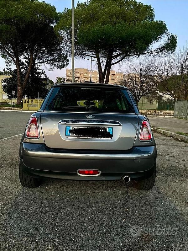 Usata Mini ONE 90 CV (66 kW) 2009 Grigio Utilitaria