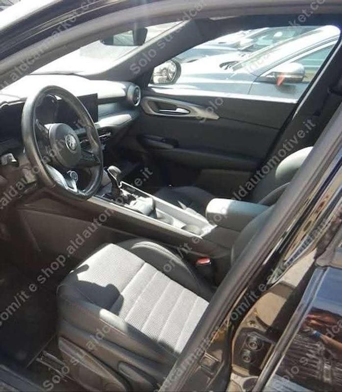 Usata Alfa Romeo Tonale Sprint 131 CV (96 kW) 2023 Nero SUV