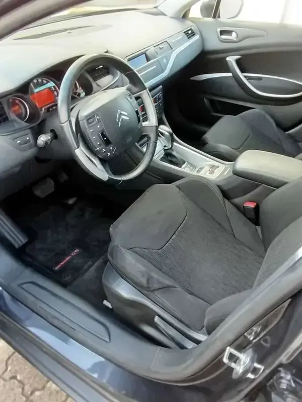 Usata Citroën C5 163 CV (119 kW) 2012 Nero Station wagon