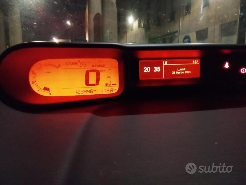 Usata Citroën C3 Picasso 92 CV (67 kW) 2012 Grigio Monovolume