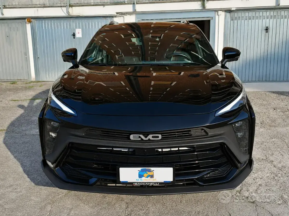 Usata EVO Evo 6 167 CV (122 kW) 2025 Nero SUV