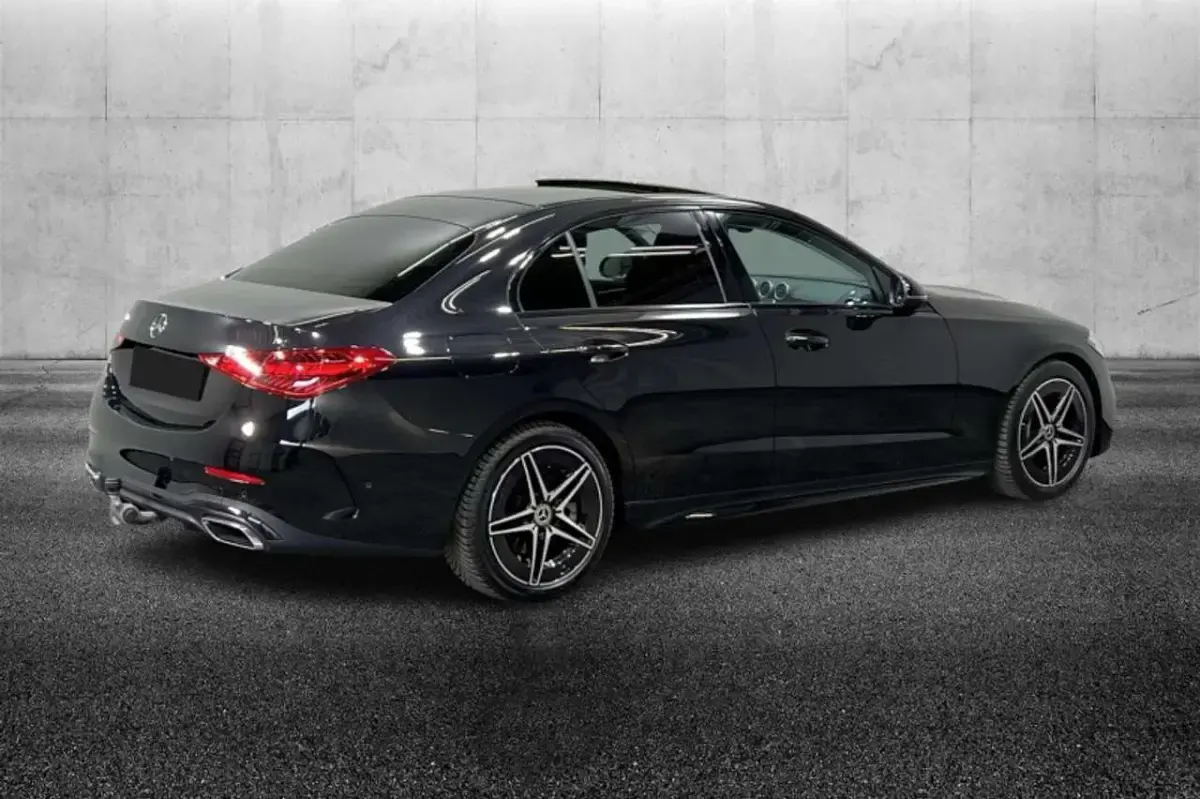 Usata Mercedes C220 AMG Line Premium 200 CV (147 kW) 2024 Nero Berlina