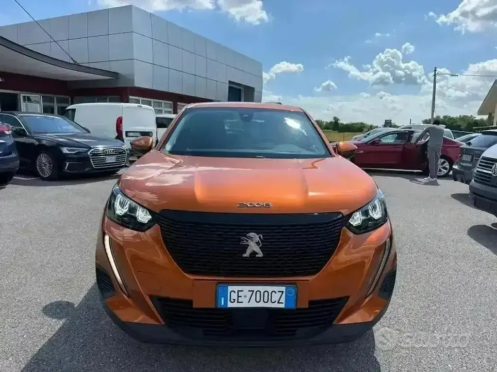 Occasion Peugeot 2008 Active 110 ch (80 kW) 2021 Orange SUV