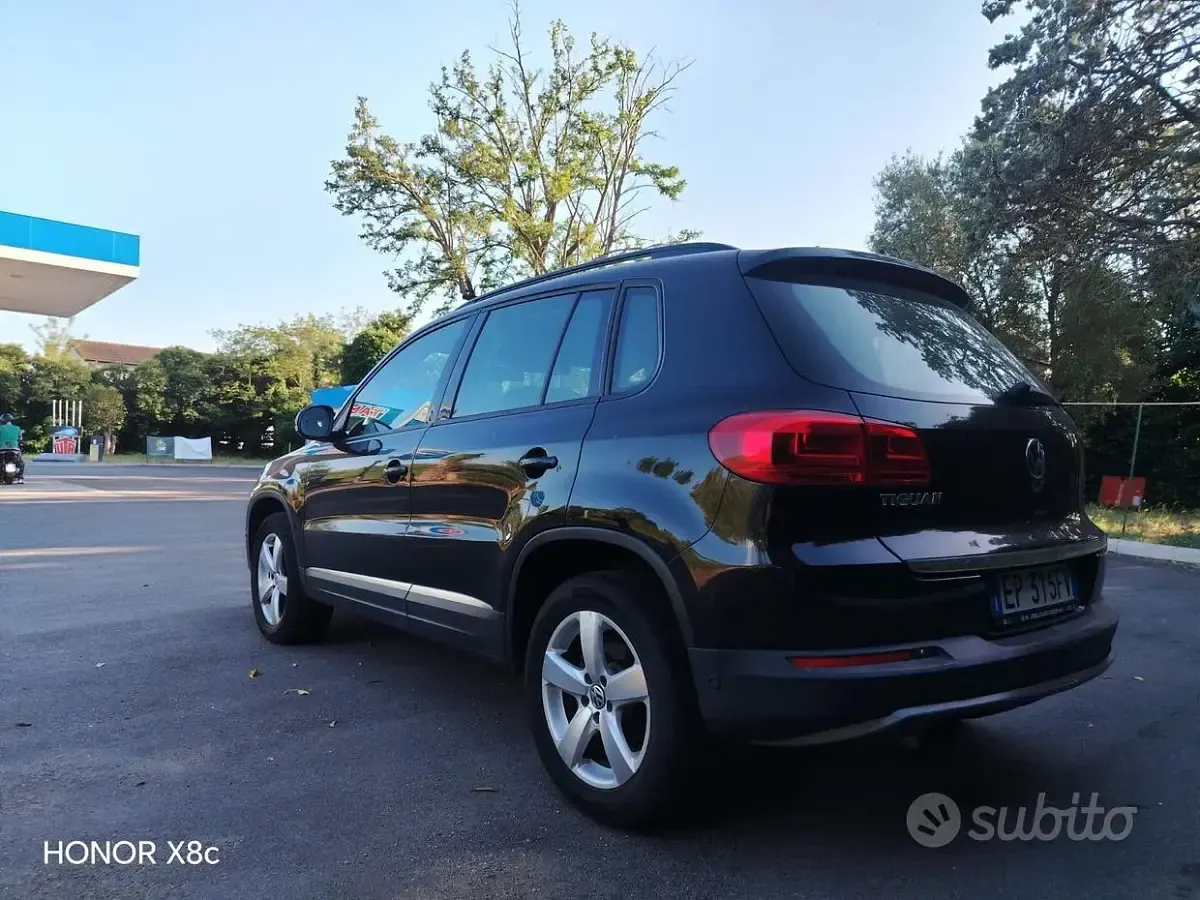 Usata VW Tiguan 110 CV (80 kW) 2012 Nero SUV