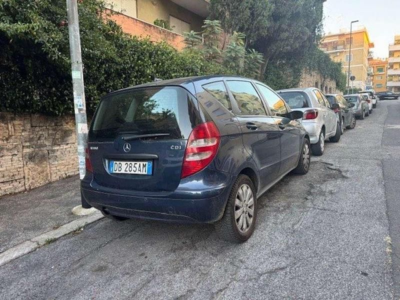 Usata Mercedes A180 Classic 109 CV (80 kW) 2006 Blu/azzurro Monovolume