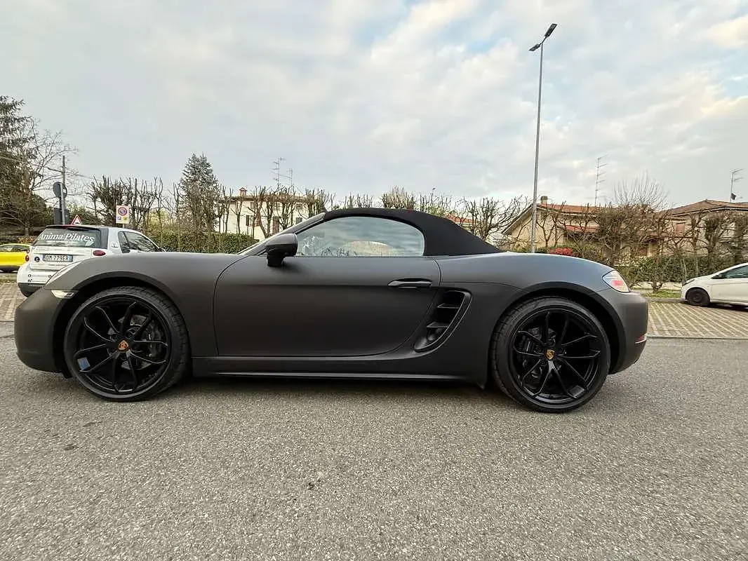 Usata Porsche 718 Boxster 408 CV (300 kW) 2024 Nero Cabrio