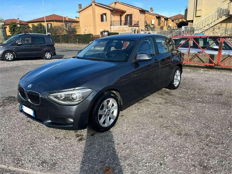 Usata BMW 114 95 CV (69 kW) 2013 Grigio Utilitaria