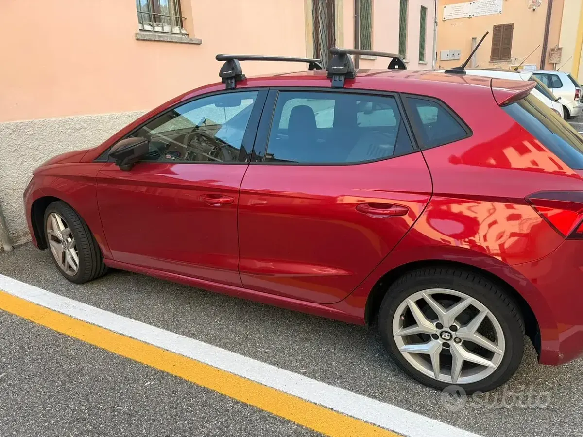 Usata Seat Ibiza FR 90 CV (66 kW) 2020 Rosso Utilitaria