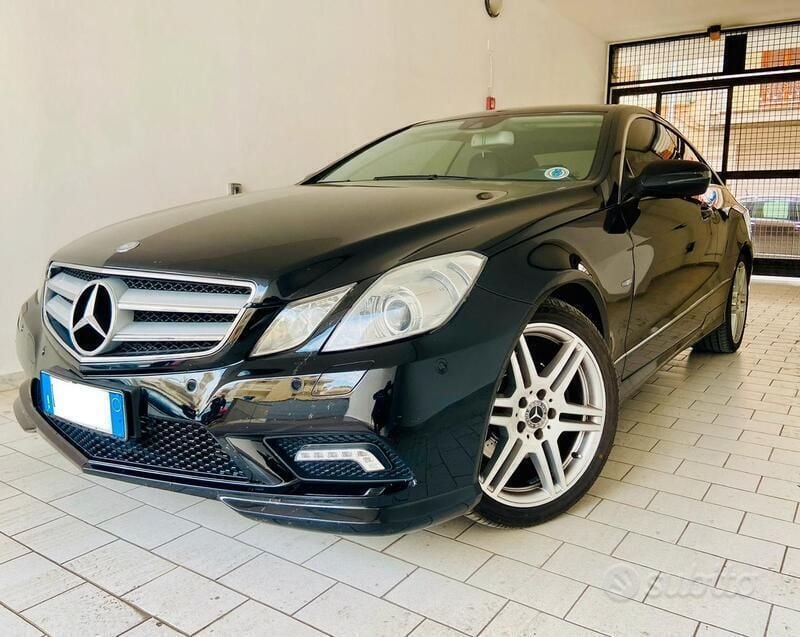 Usata Mercedes E250 2010 Nero Coupé