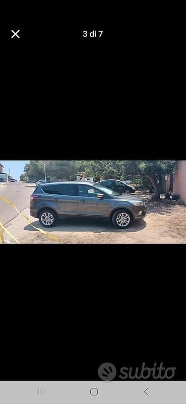 Usata Ford Kuga 120 CV (88 kW) 2019 SUV