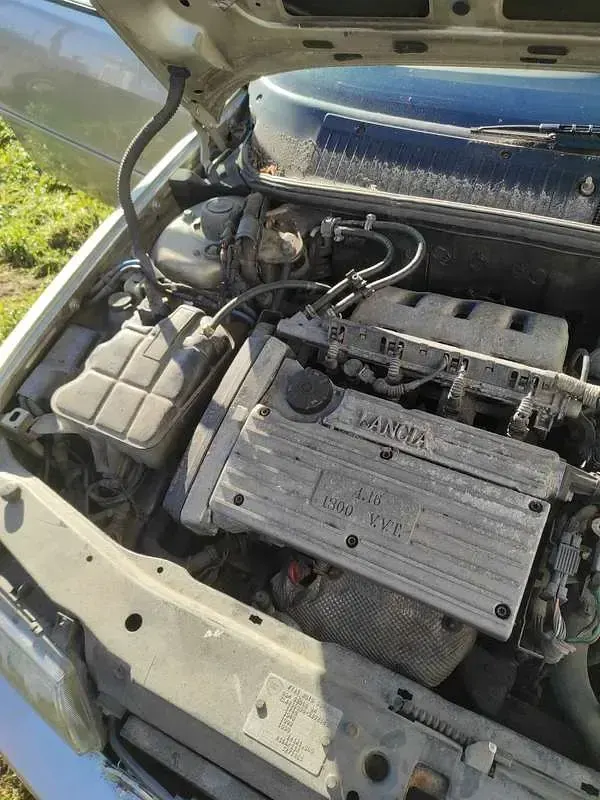 Usata Lancia Delta 131 CV (96 kW) 1996 Utilitaria