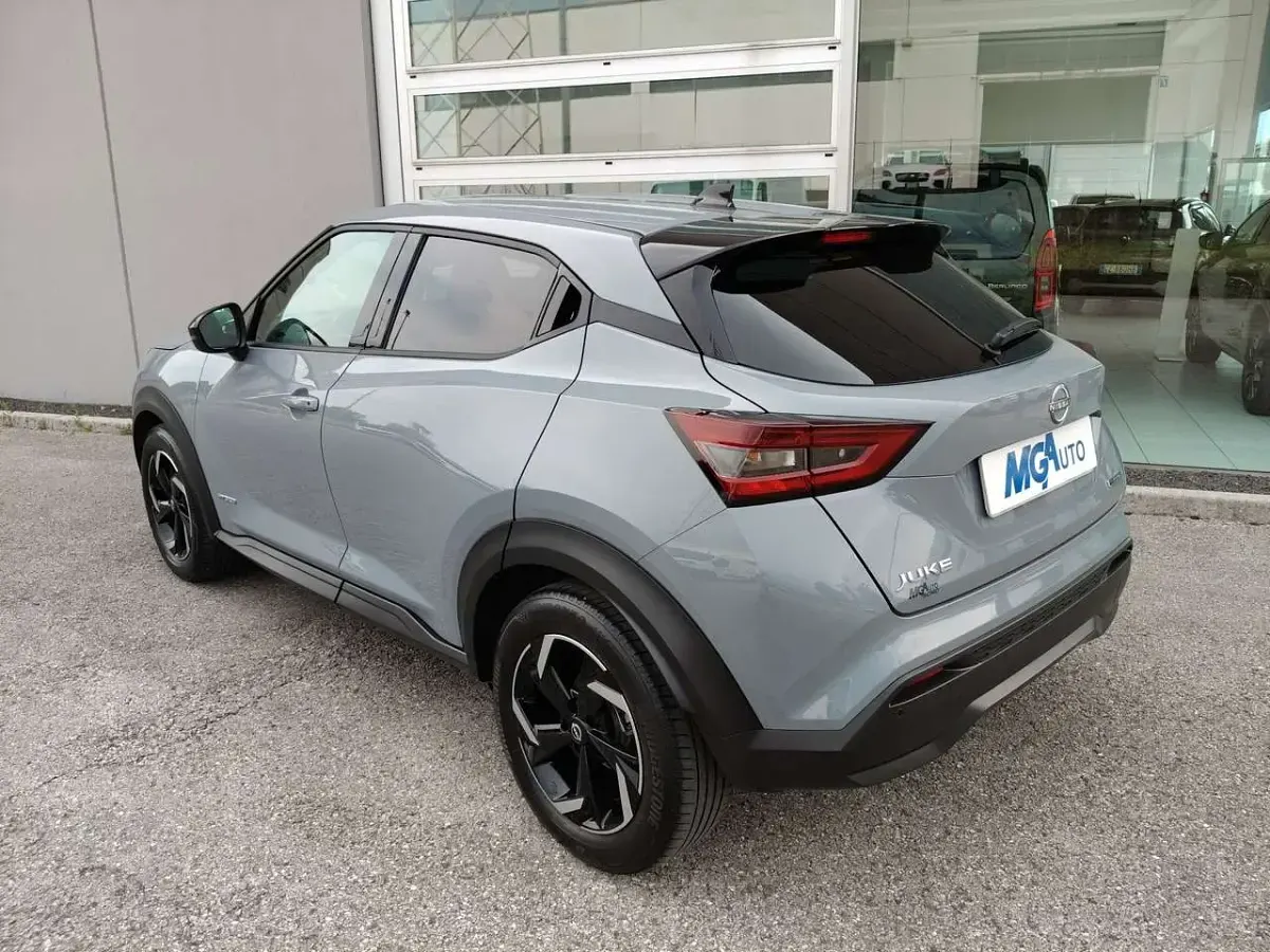 Usata Nissan Juke N-Connecta 94 CV (69 kW) 2023 Grigio SUV