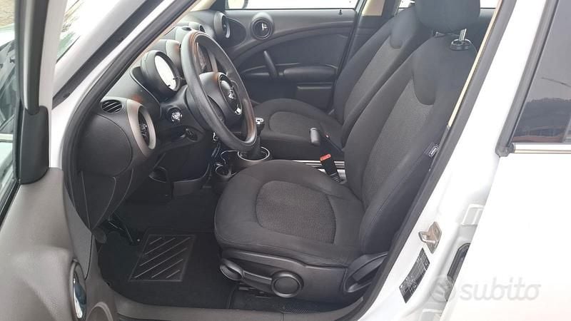 Usata Mini Countryman 90 CV (66 kW) 2012 Bianco SUV