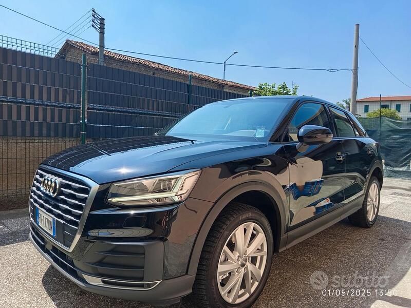 Usata Audi Q2 150 CV (110 kW) 2018 Nero SUV