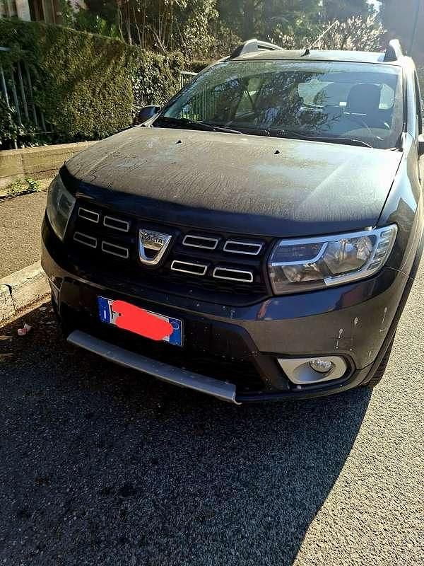 Usata Dacia Sandero Stepway 90 CV (66 kW) 2017 Berlina