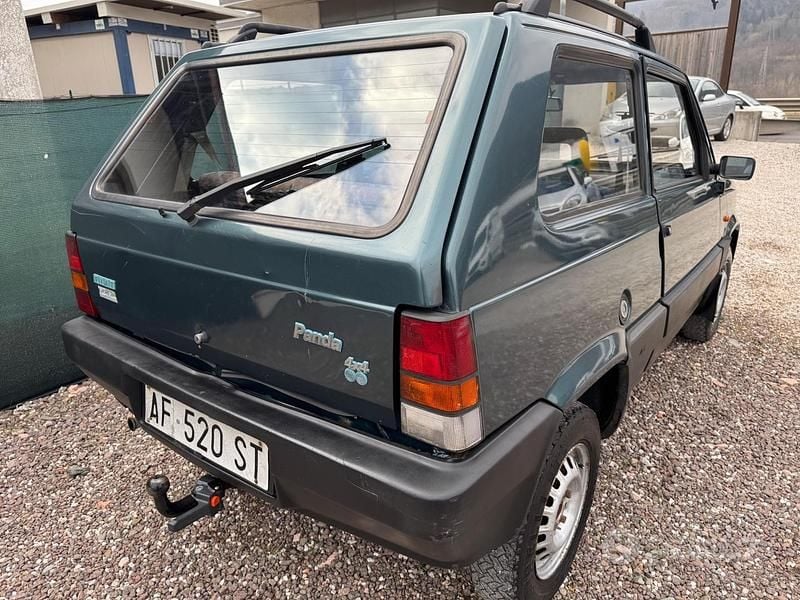 Usata Fiat Panda 4x4 Club 54 CV (39 kW) 1996 Verde Utilitaria
