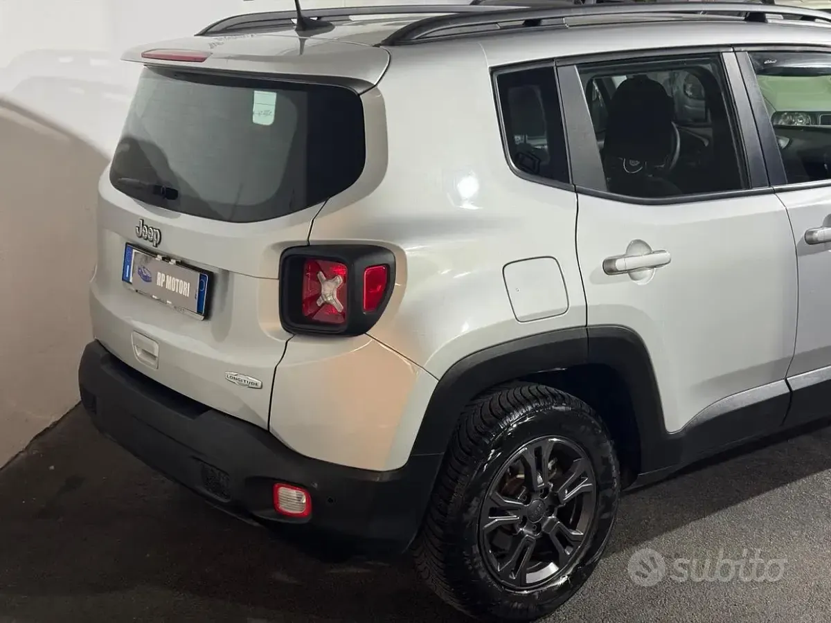 Usata Jeep Renegade Night Eagle 130 CV (95 kW) 2020 Grigio SUV