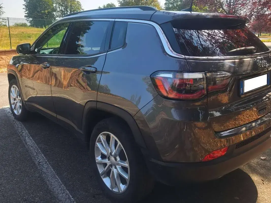 Usata Jeep Compass Limited 120 CV (88 kW) 2021 Grigio SUV