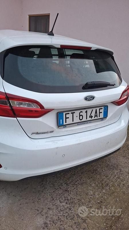 Usata Ford Fiesta 100 CV (73 kW) 2019 Utilitaria