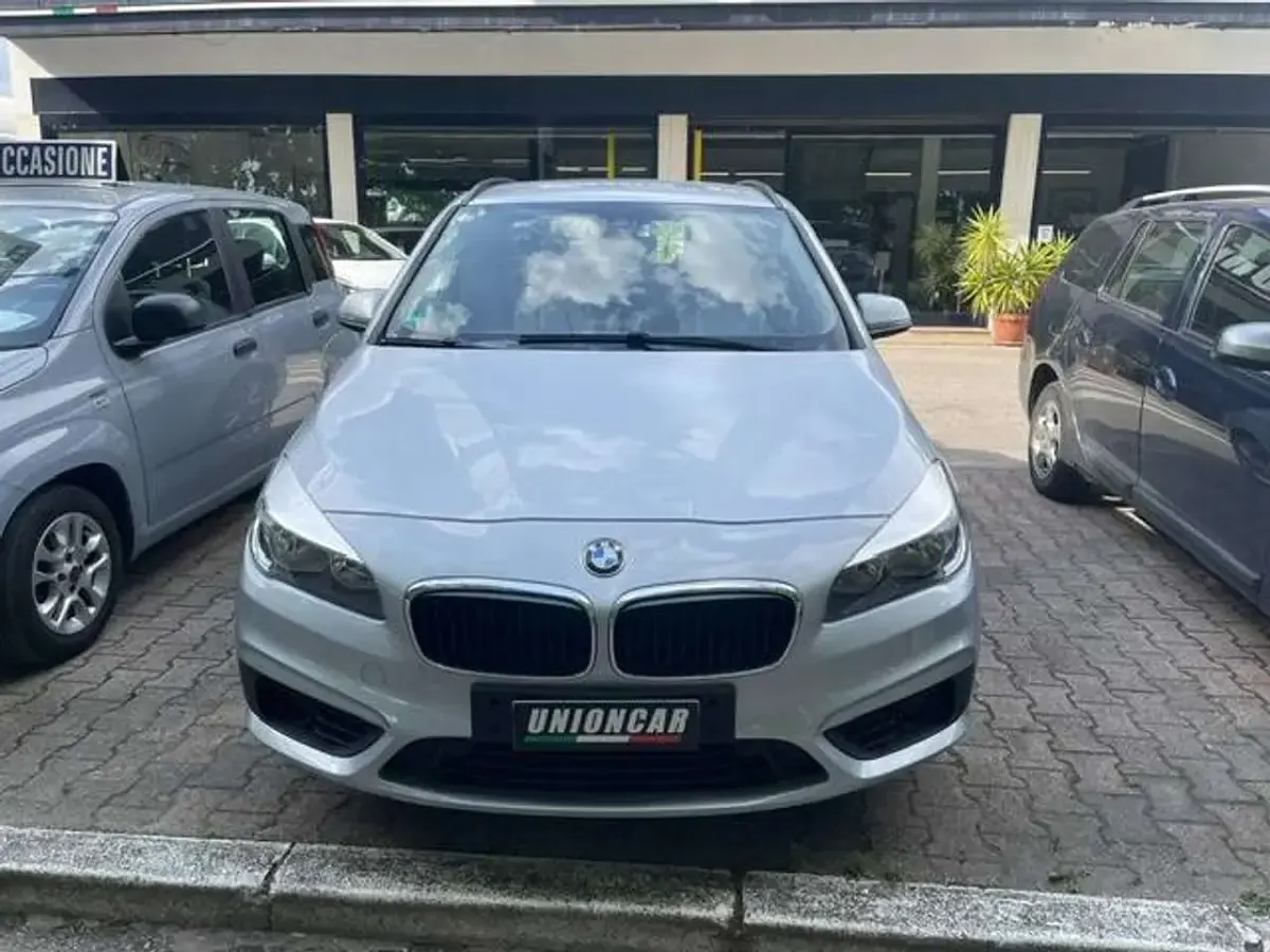 Usata BMW 218 Active Tourer 136 CV (100 kW) 2017 Argento Monovolume