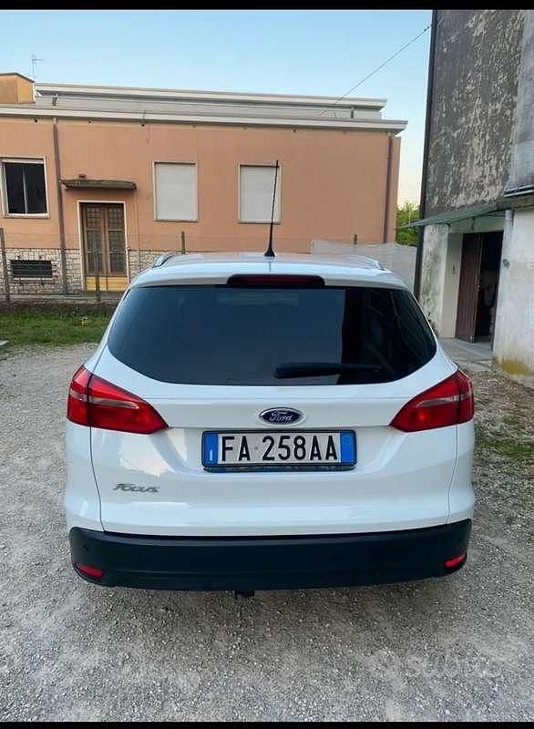 Usata Ford Focus Titanium 116 CV (85 kW) 2015 Station wagon