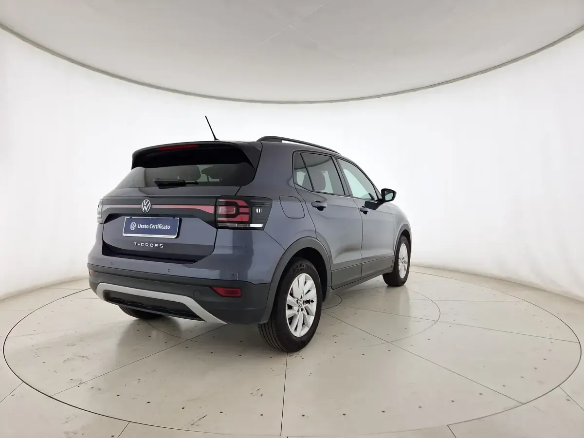 Usata VW T-Cross Style 110 CV (80 kW) 2023 Smoky grey metallizzato SUV