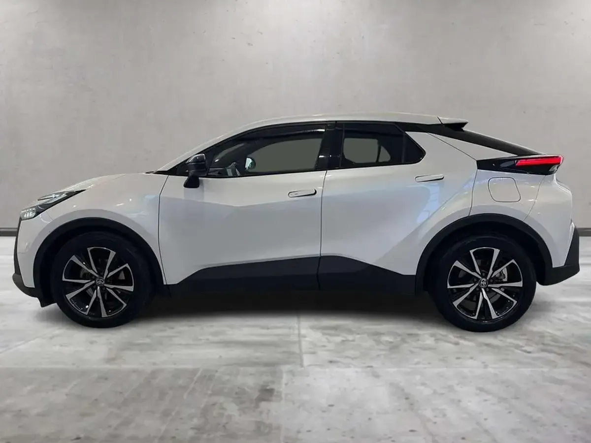 Usata Toyota C-HR Lounge 140 CV (102 kW) 2024 Other SUV