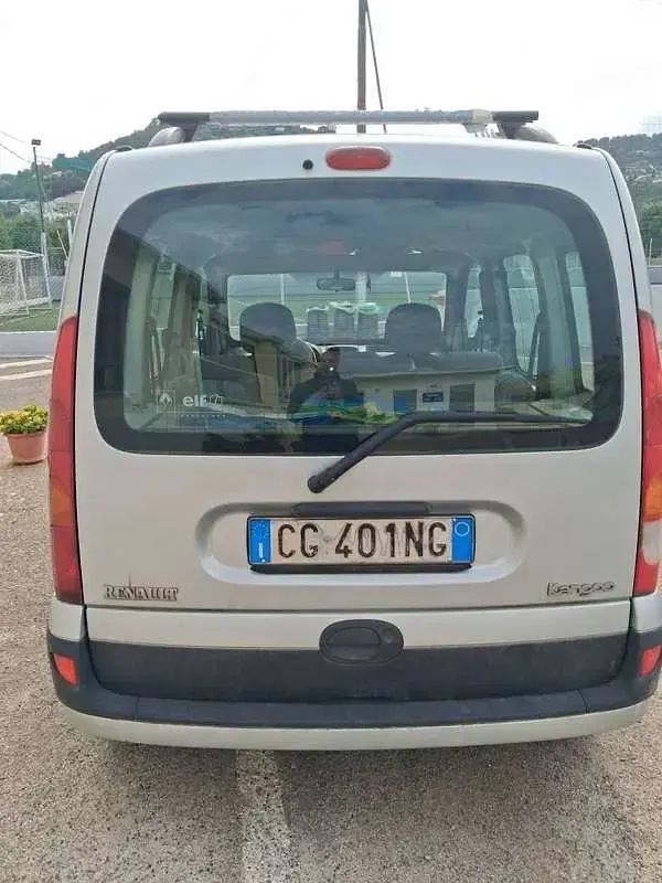 Usata Renault Kangoo Expression 82 CV (60 kW) 2003 Monovolume