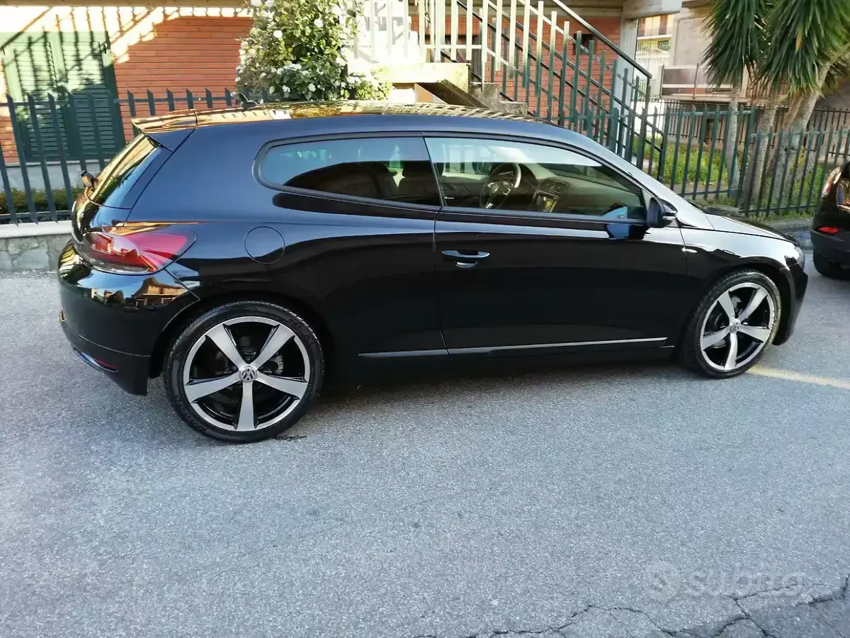 Usata VW Scirocco 160 CV (117 kW) 2010