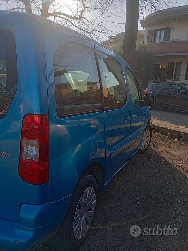 Usata Citroën Berlingo 90 CV (66 kW) 2010 Blu/azzurro Monovolume