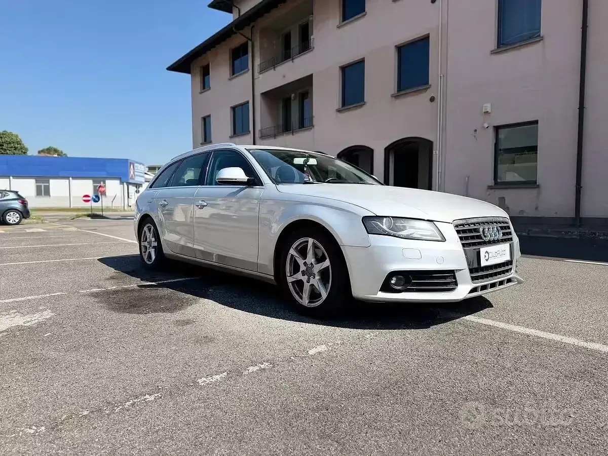 Usata Audi A4 Advanced 143 CV (105 kW) 2009 Grigio Station wagon