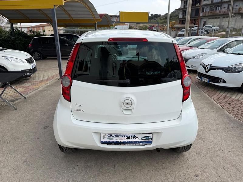 Usata Opel Agila 94 CV (69 kW) 2012 Argento Utilitaria