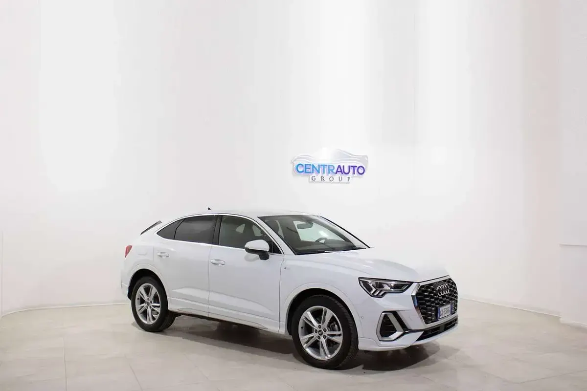 Usata Audi Q3 S-Line 150 CV (110 kW) 2022 Bianco SUV