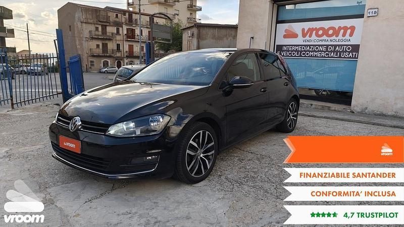 Usata VW Golf VII Highline 104 CV (76 kW) 2014 Berlina