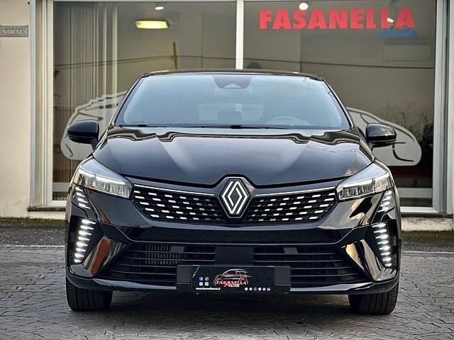 Usata Renault Clio V Techno 100 CV (73 kW) 2024 Nero