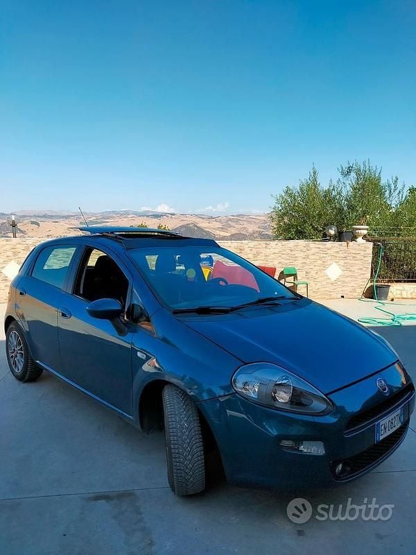 Usata Fiat Punto Evo Sport 75 CV (55 kW) 2012 Blu Utilitaria