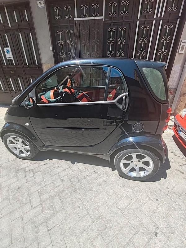 Usata Smart ForFour 2001 Nero Utilitaria