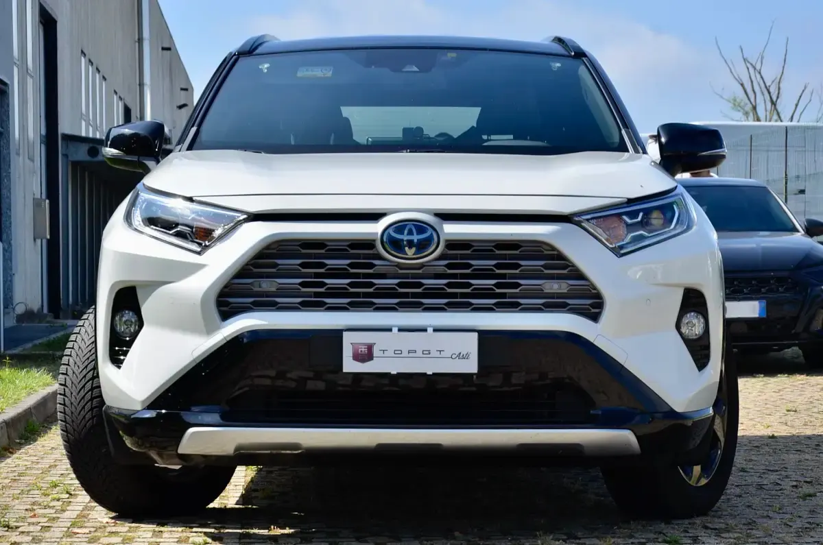 Usata Toyota RAV4 Hybrid Style 218 CV (160 kW) 2019 SUV