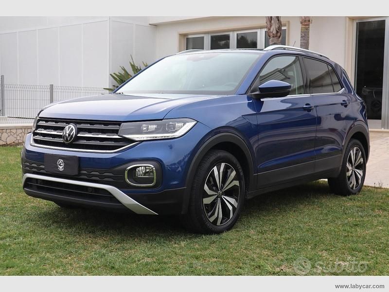 Usata VW T-Cross Advance 110 CV (80 kW) 2022 Blu/azzurro SUV