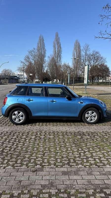 Usata Mini ONE 102 CV (75 kW) 2018 Utilitaria