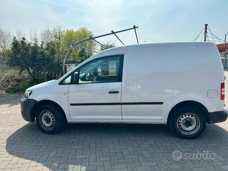 Usata VW Caddy 54 CV (39 kW) 2013 Bianco Monovolume