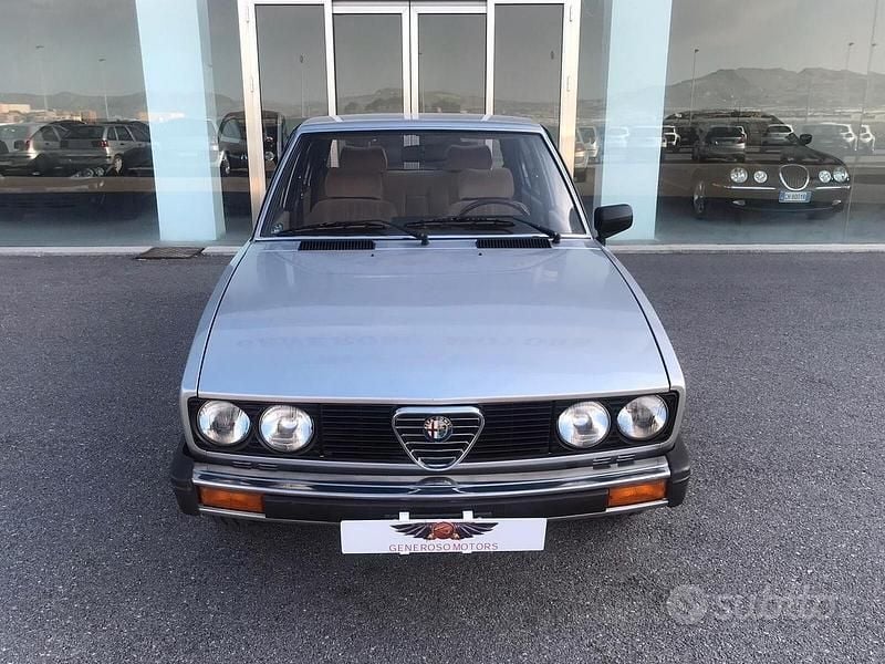 Occasion Alfa Romeo Alfetta Quadrifoglio 125 ch (91 kW) 1983 Berline