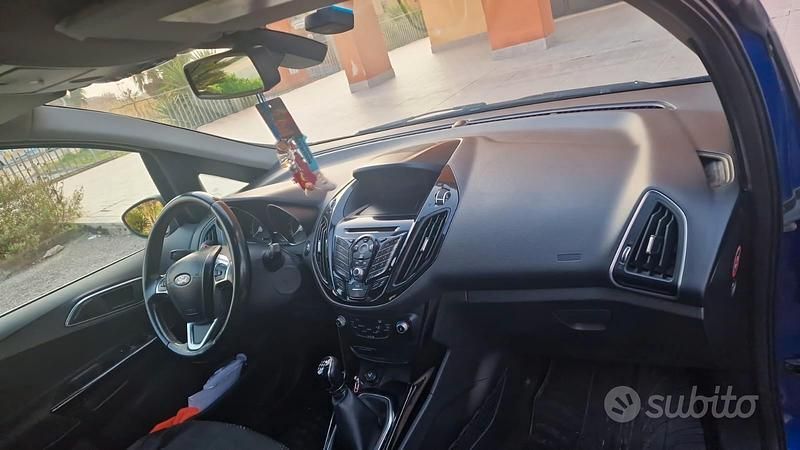 Usata Ford B-MAX 95 CV (69 kW) 2017 Blu Monovolume